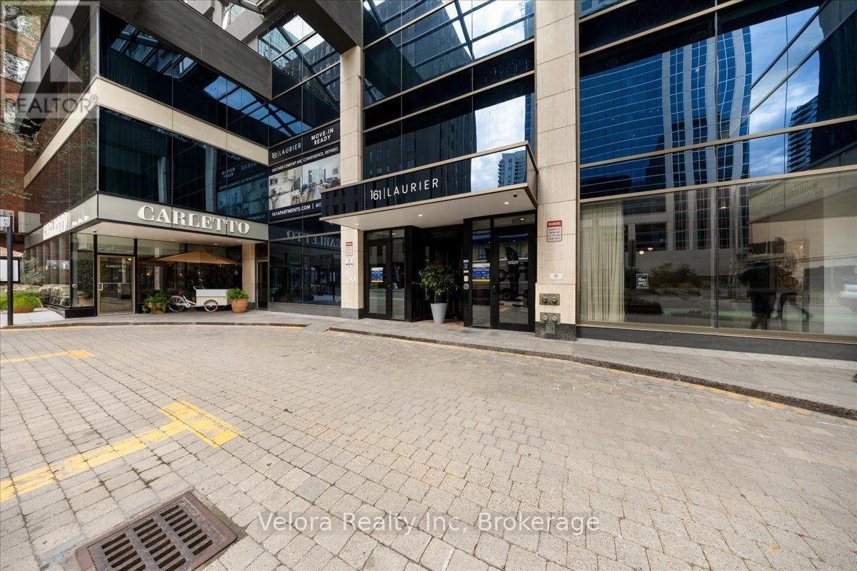 403 - 161 Laurier Avenue W Property Photo 2