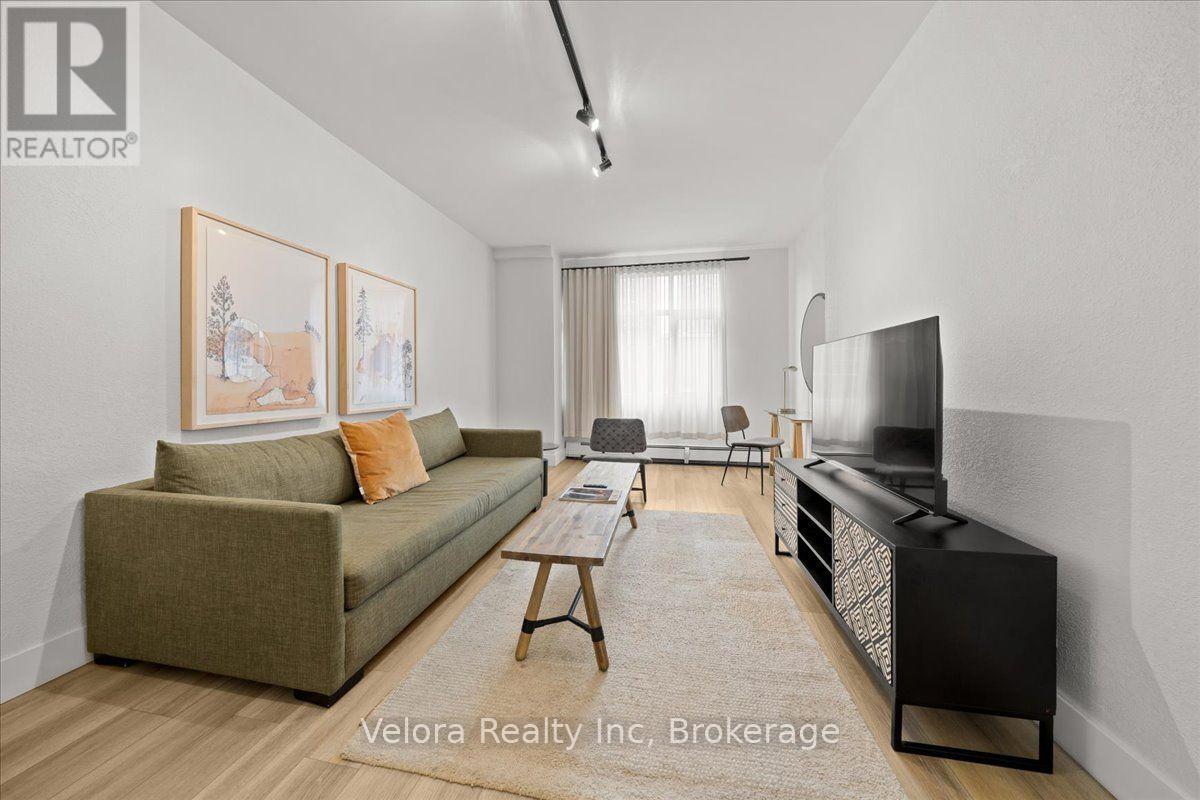403 - 161 Laurier Avenue W Property Photo 12