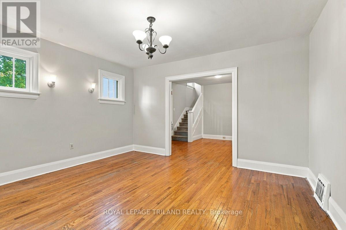 56-58 Frank Street Property Photo 12