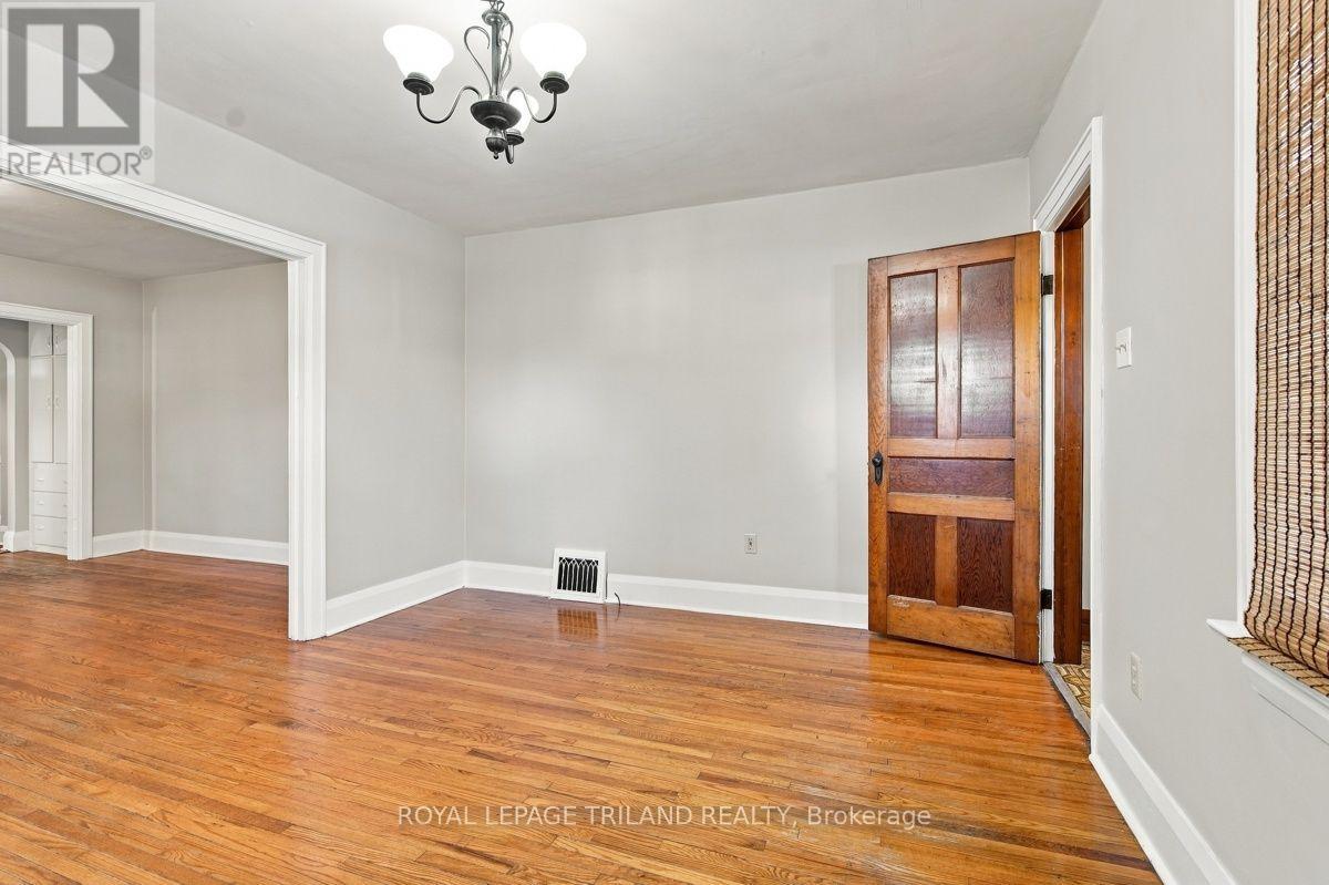 56-58 Frank Street Property Photo 14