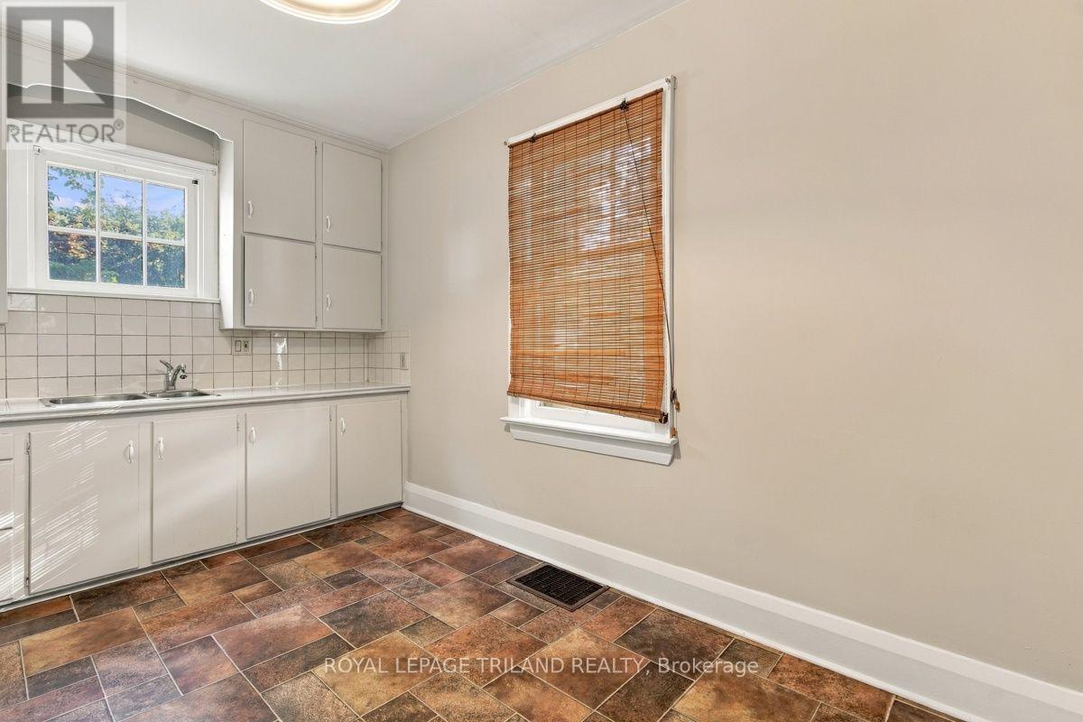 56-58 Frank Street Property Photo 21