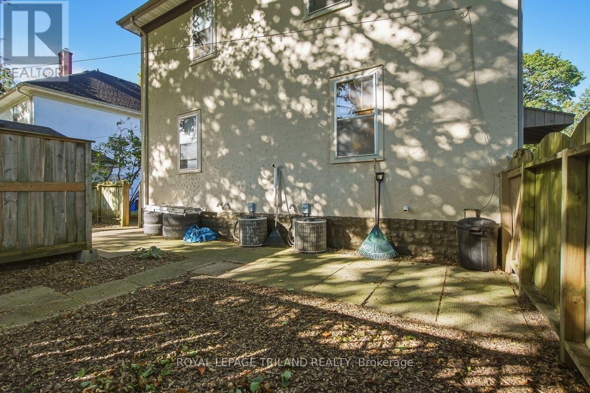 56-58 Frank Street Property Photo 35