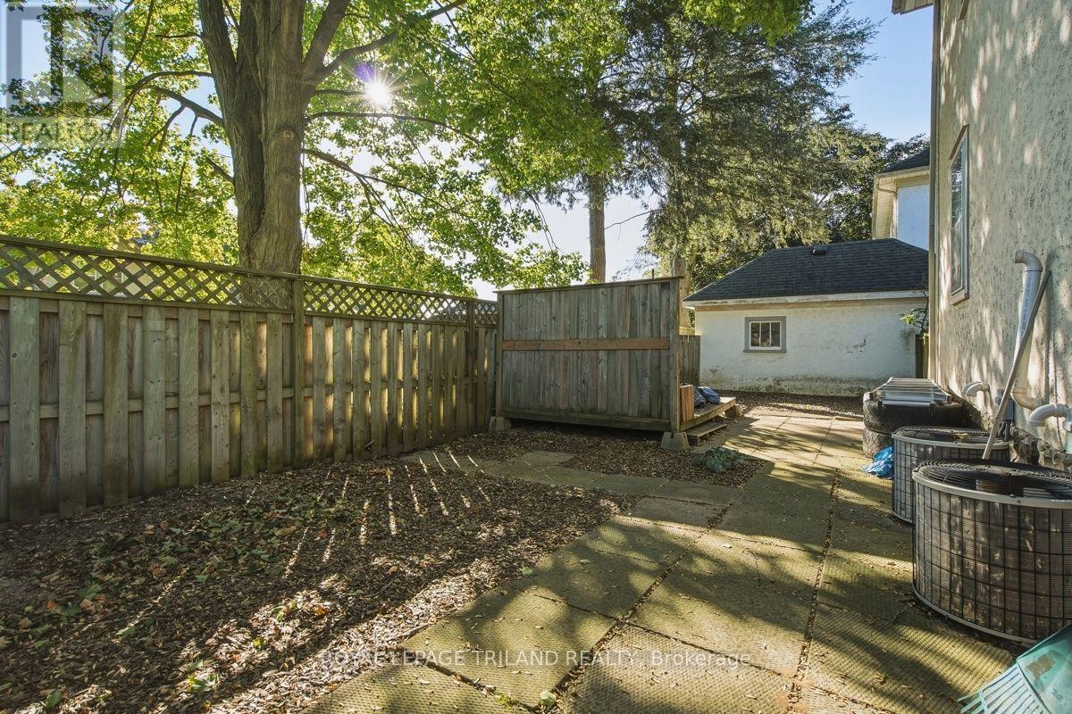 56-58 Frank Street Property Photo 37