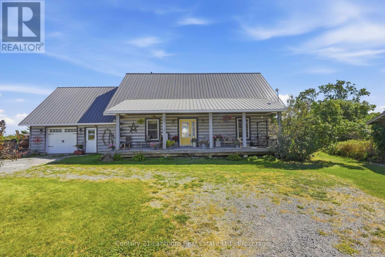 939 Kelly Road Property Photo 24