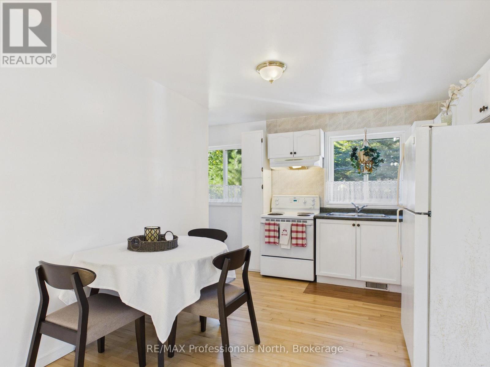 131 Muskoka Road Property Photo 7