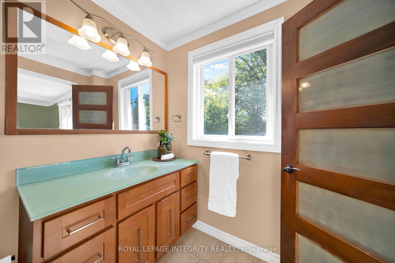 32 Phillips Street Property Photo 24