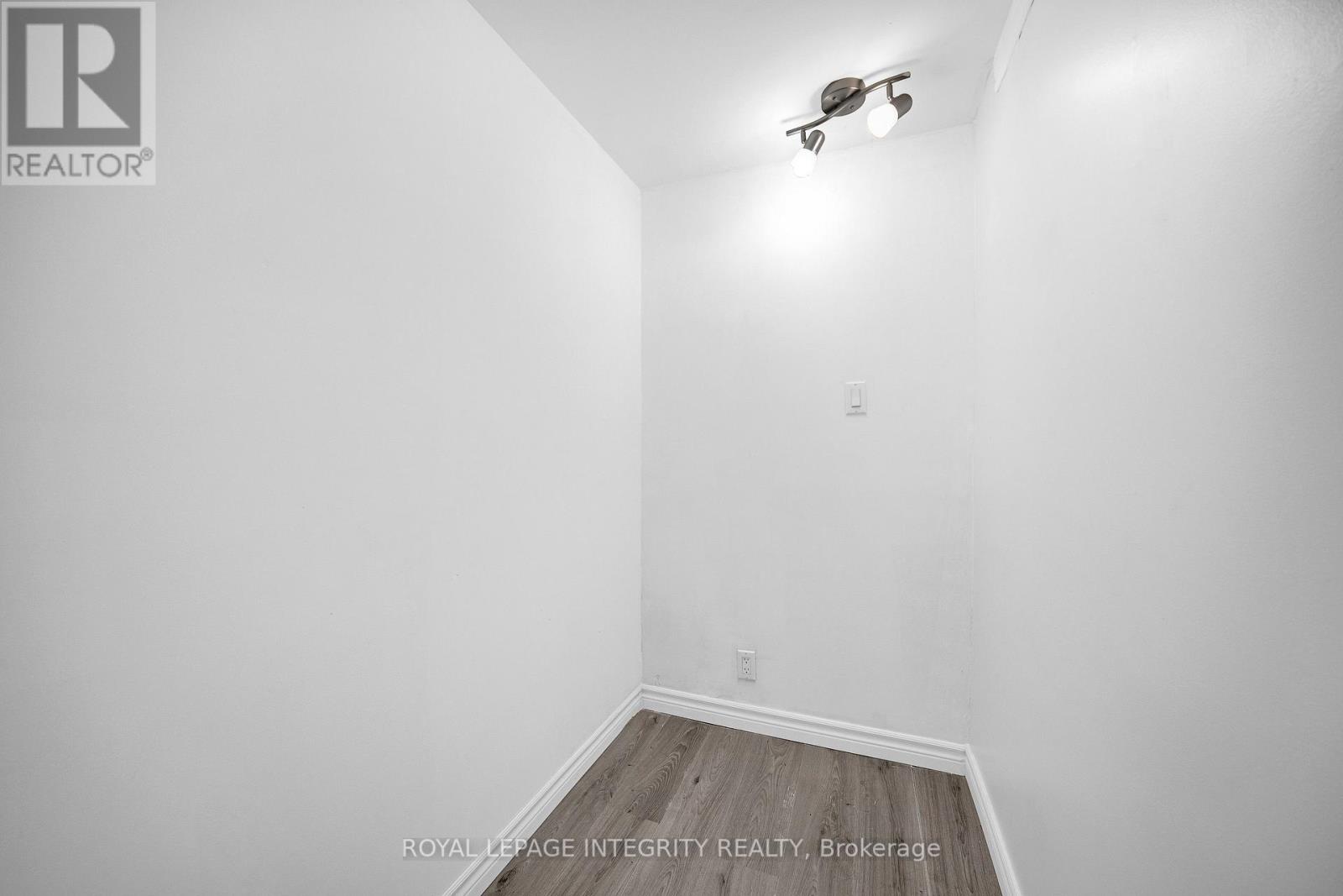 32 Phillips Street Property Photo 33