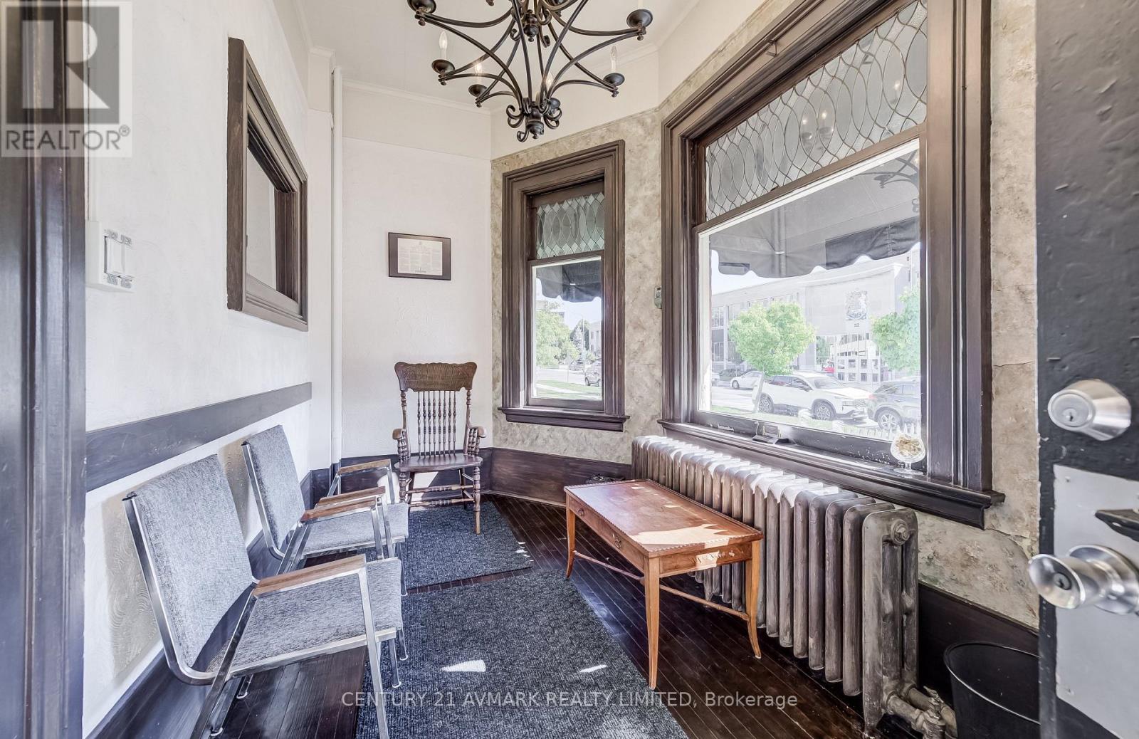 37 Church Street Property Photo 5
