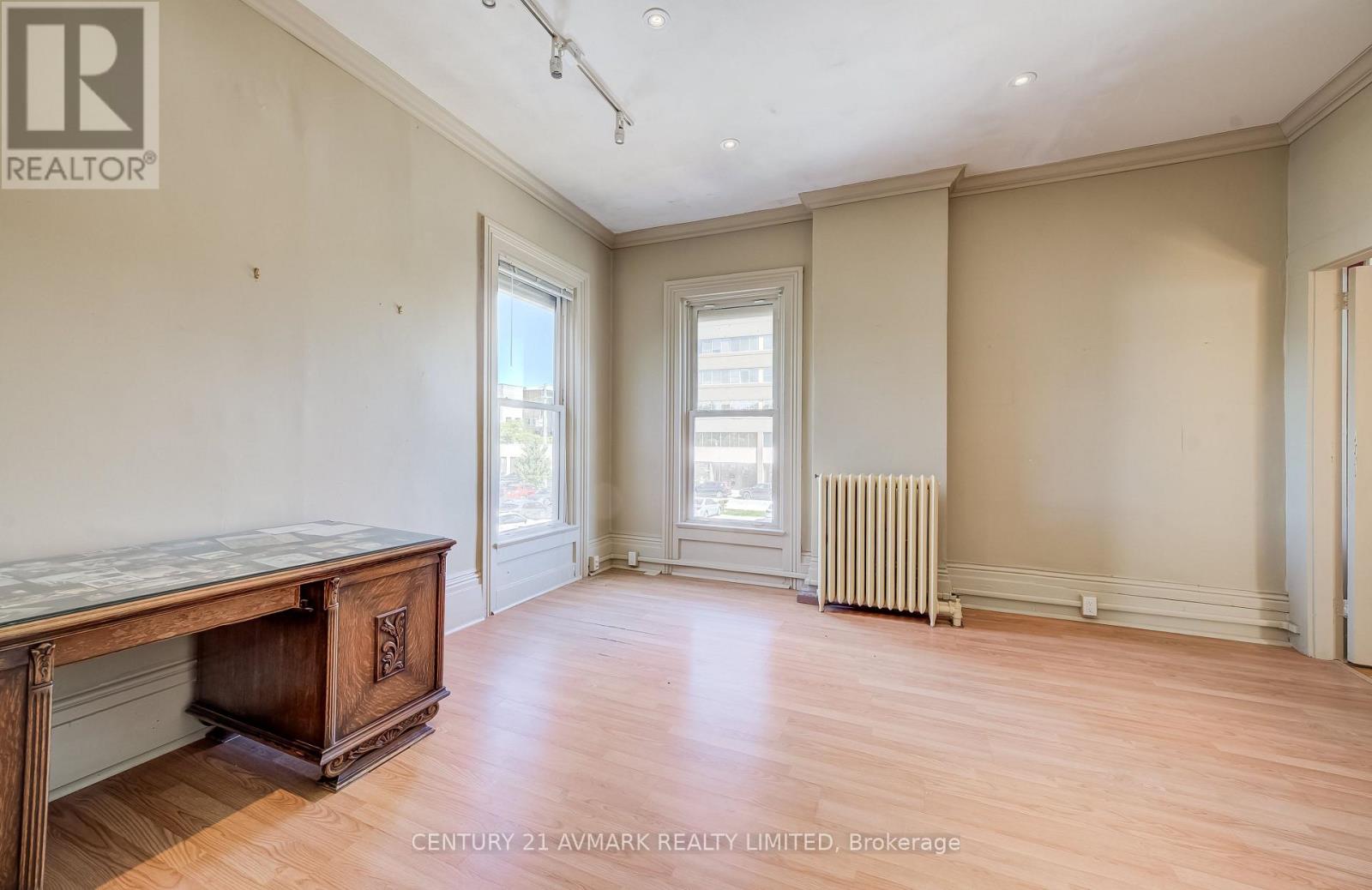 37 Church Street Property Photo 12
