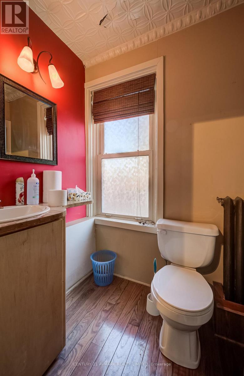 37 Church Street Property Photo 18
