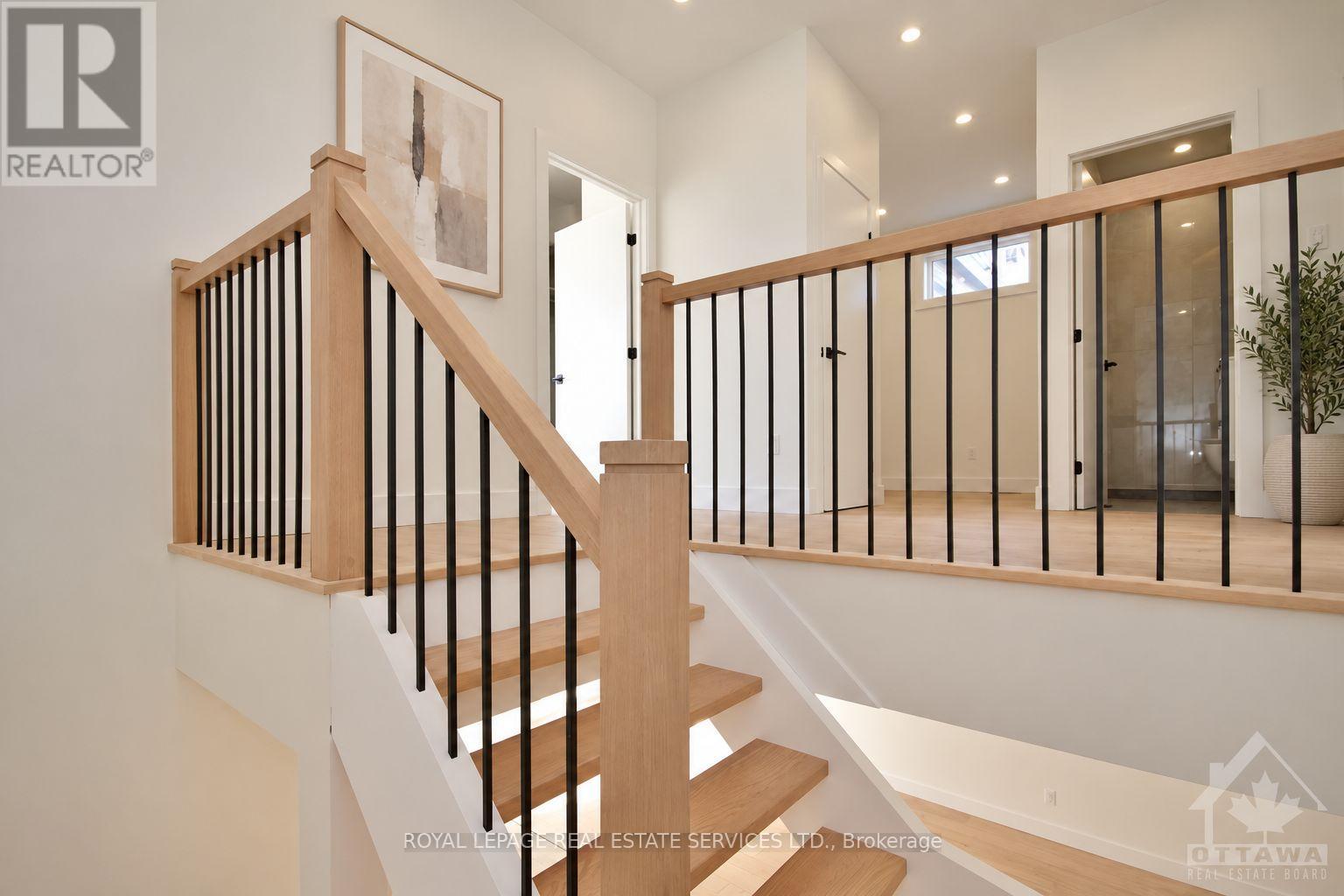 4b Huron Avenue N Property Photo 19