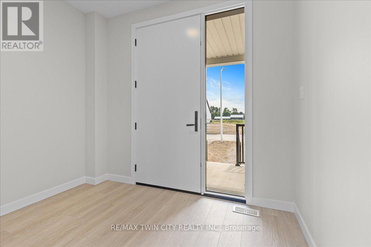 98 Kenton Street Property Photo 8