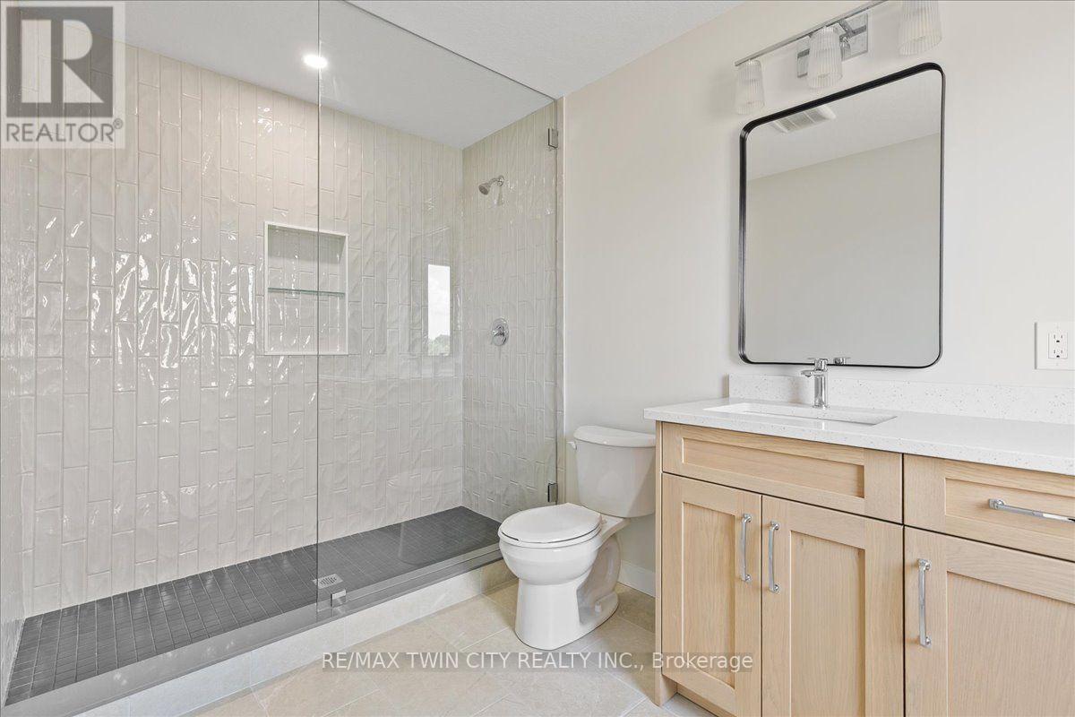 98 Kenton Street Property Photo 31