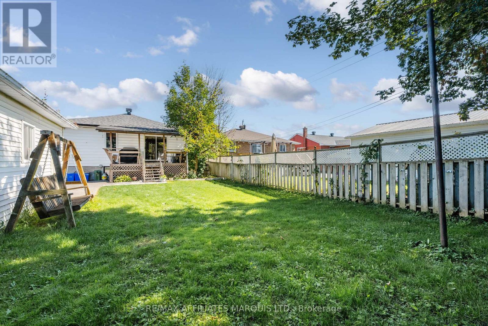 1108 Daly Avenue Property Photo 32