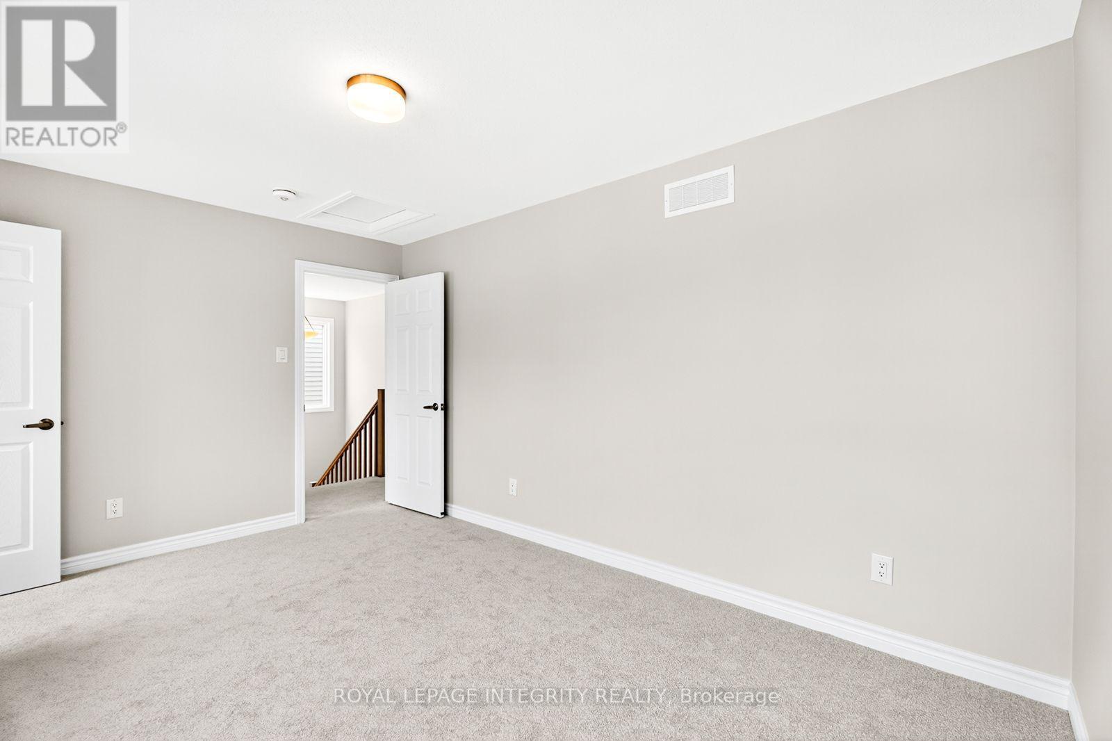 335 Les Emmerson Drive Property Photo 27