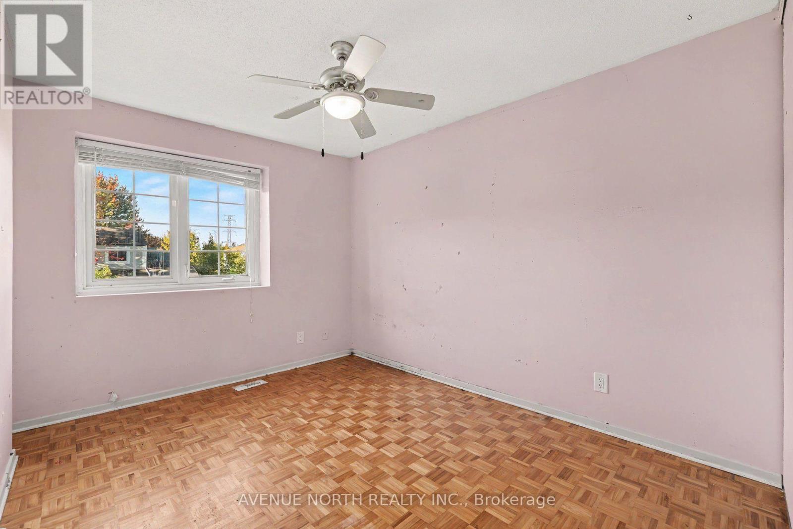 68 Downsview Crescent Property Photo 15