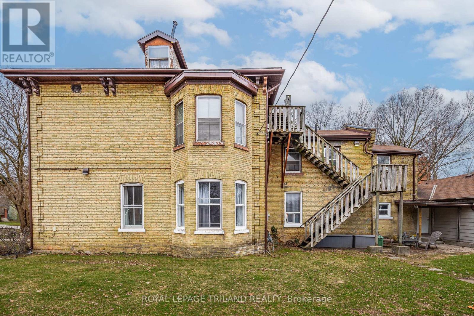 434 Dufferin Avenue Property Photo 24