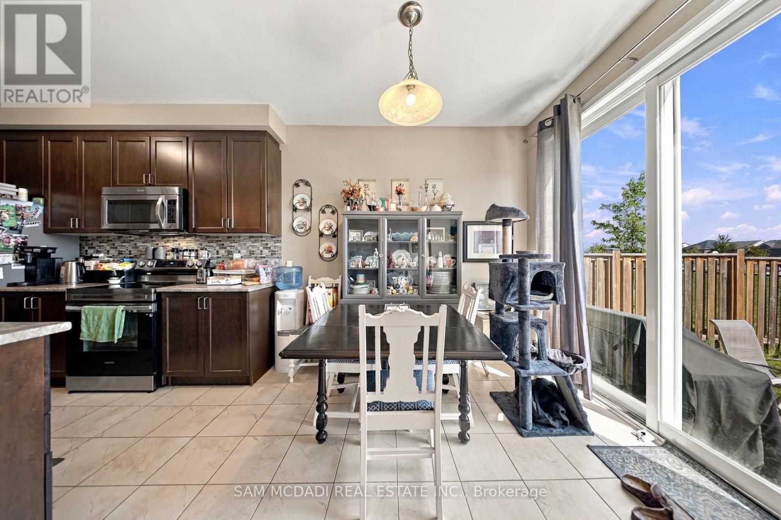8 Celano Drive Property Photo 12