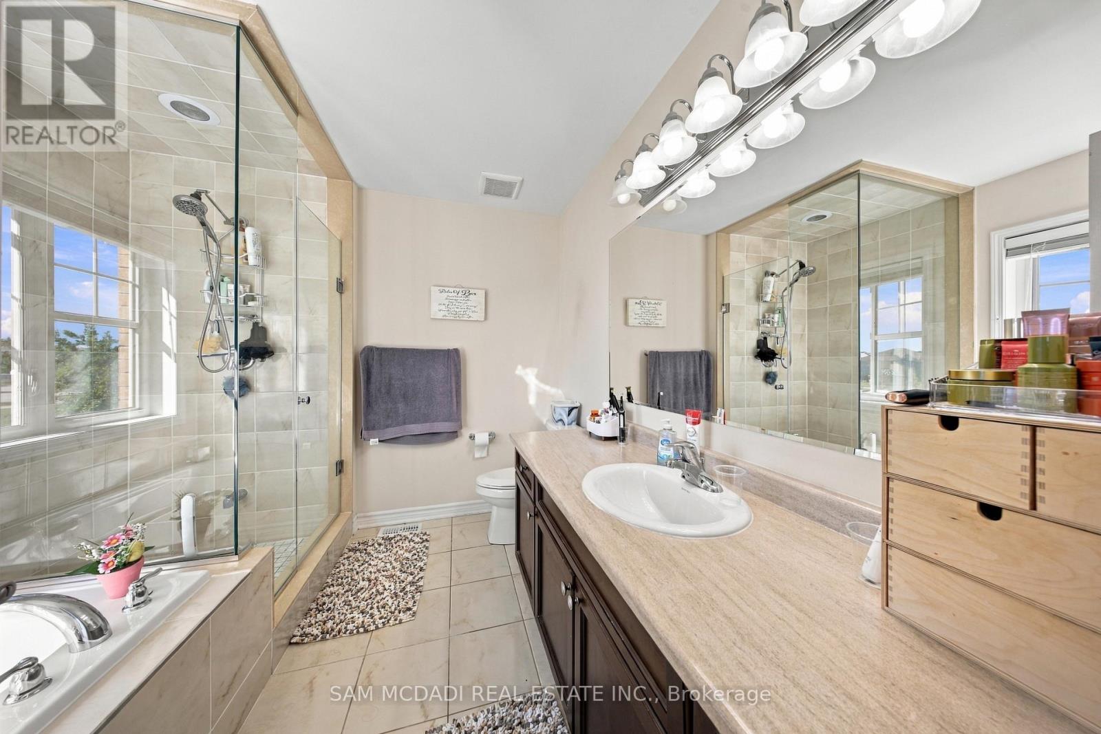 8 Celano Drive Property Photo 19