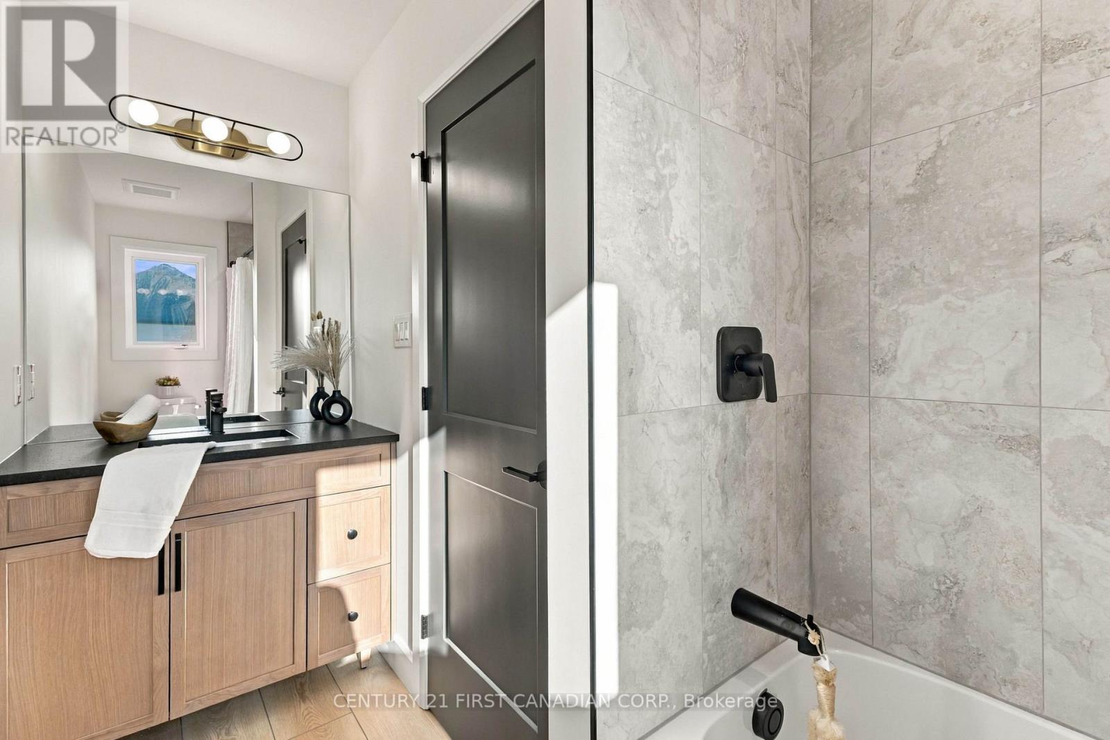 30 Sheldabren Street Property Photo 28