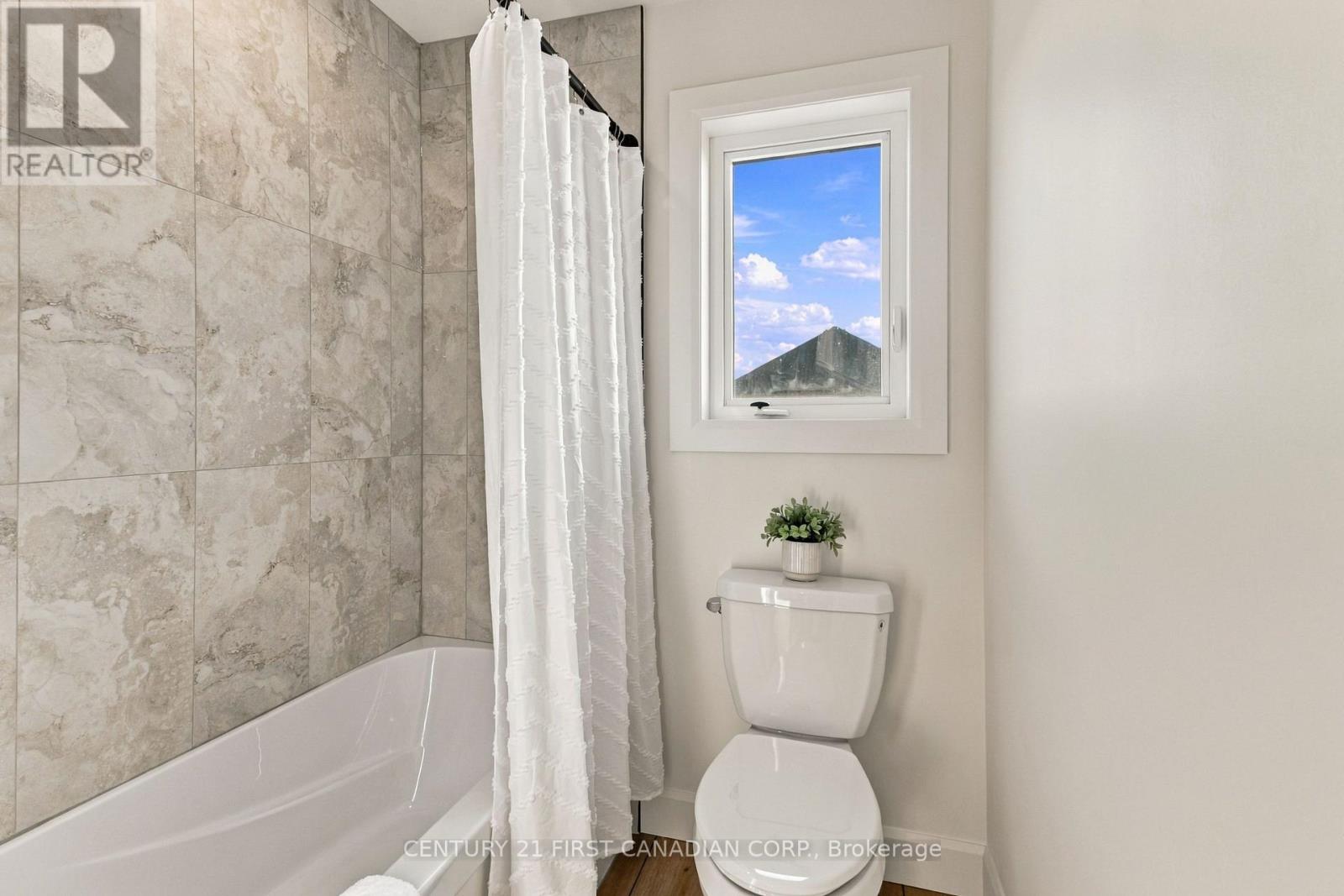 30 Sheldabren Street Property Photo 29