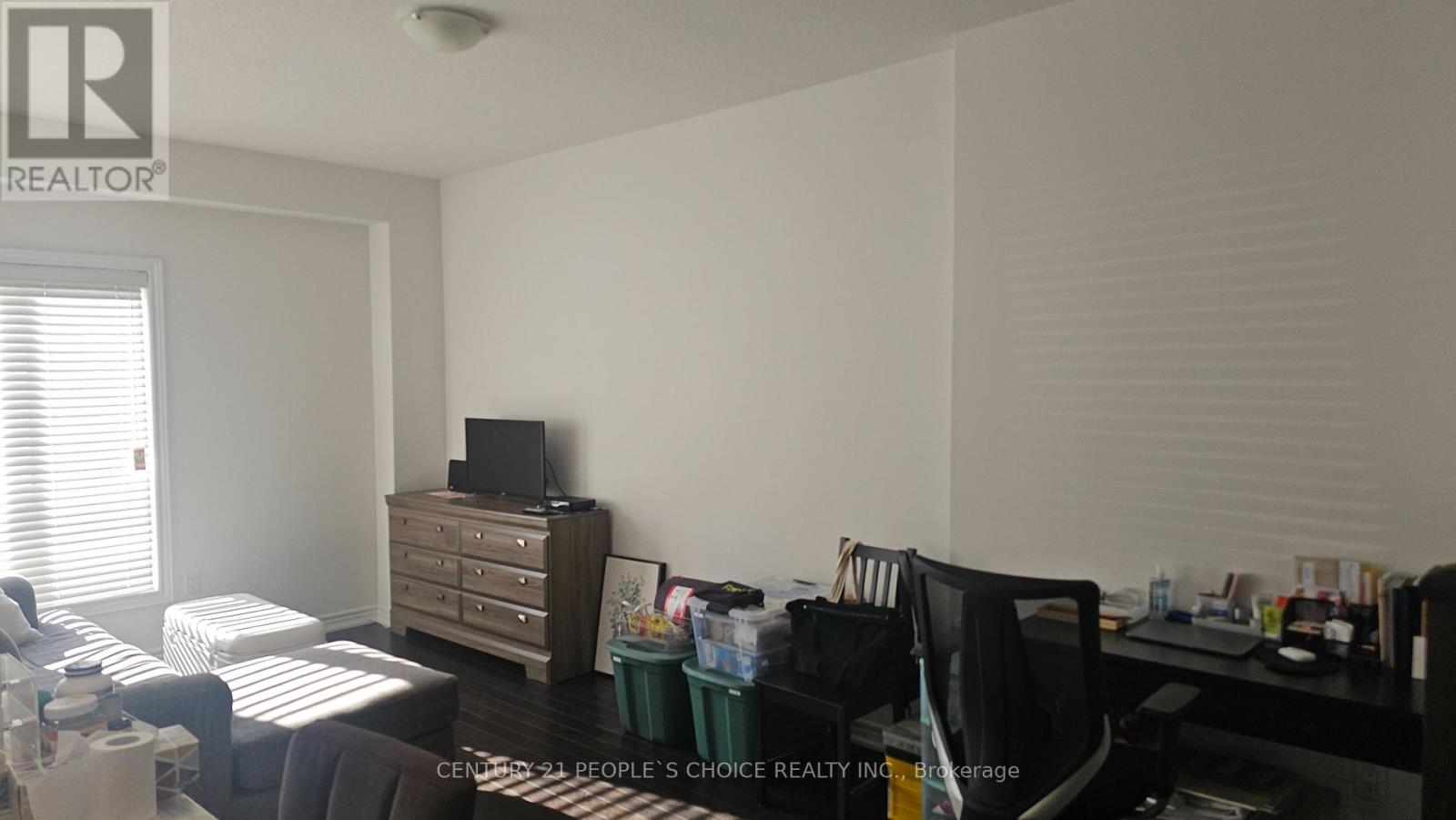 3 Sharp Drive Property Photo 5