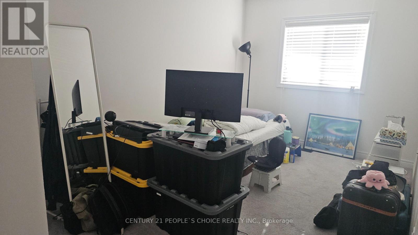 3 Sharp Drive Property Photo 9