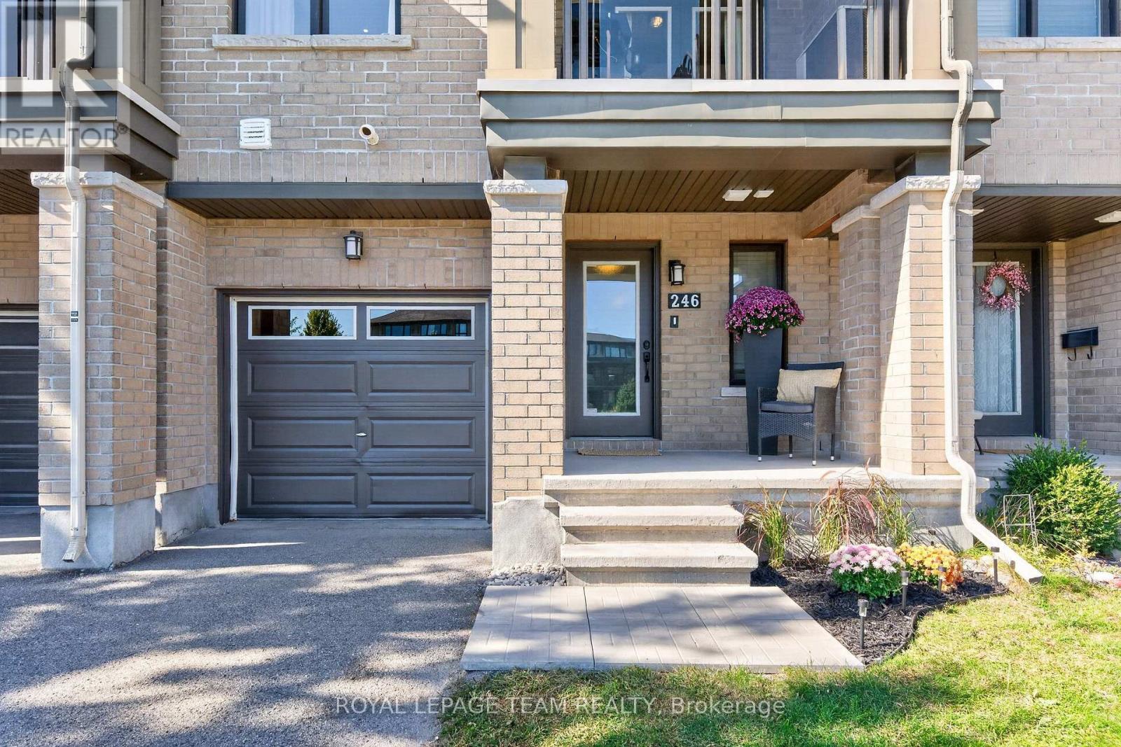 246 Leather Leaf Terrace Property Photo 4