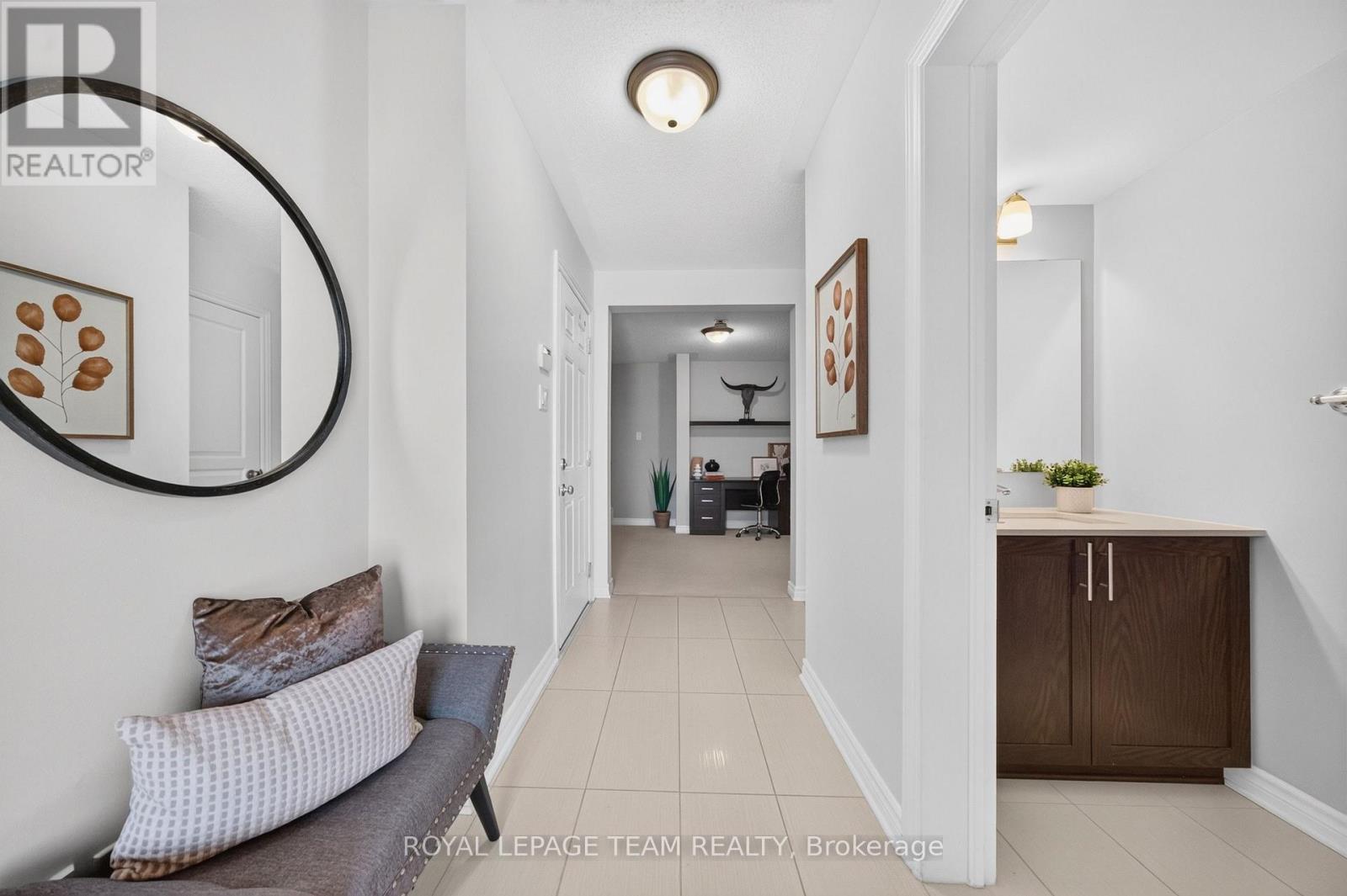 246 Leather Leaf Terrace Property Photo 7