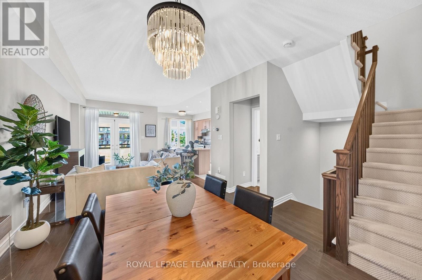 246 Leather Leaf Terrace Property Photo 13