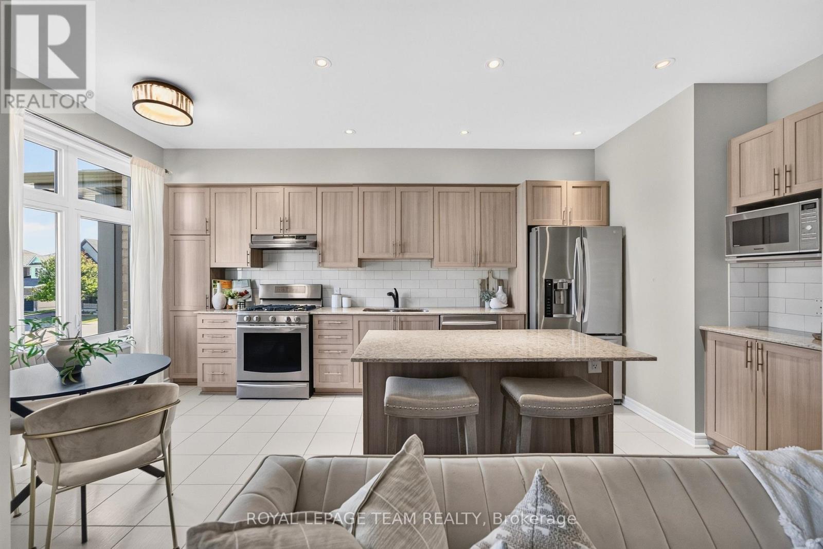 246 Leather Leaf Terrace Property Photo 16