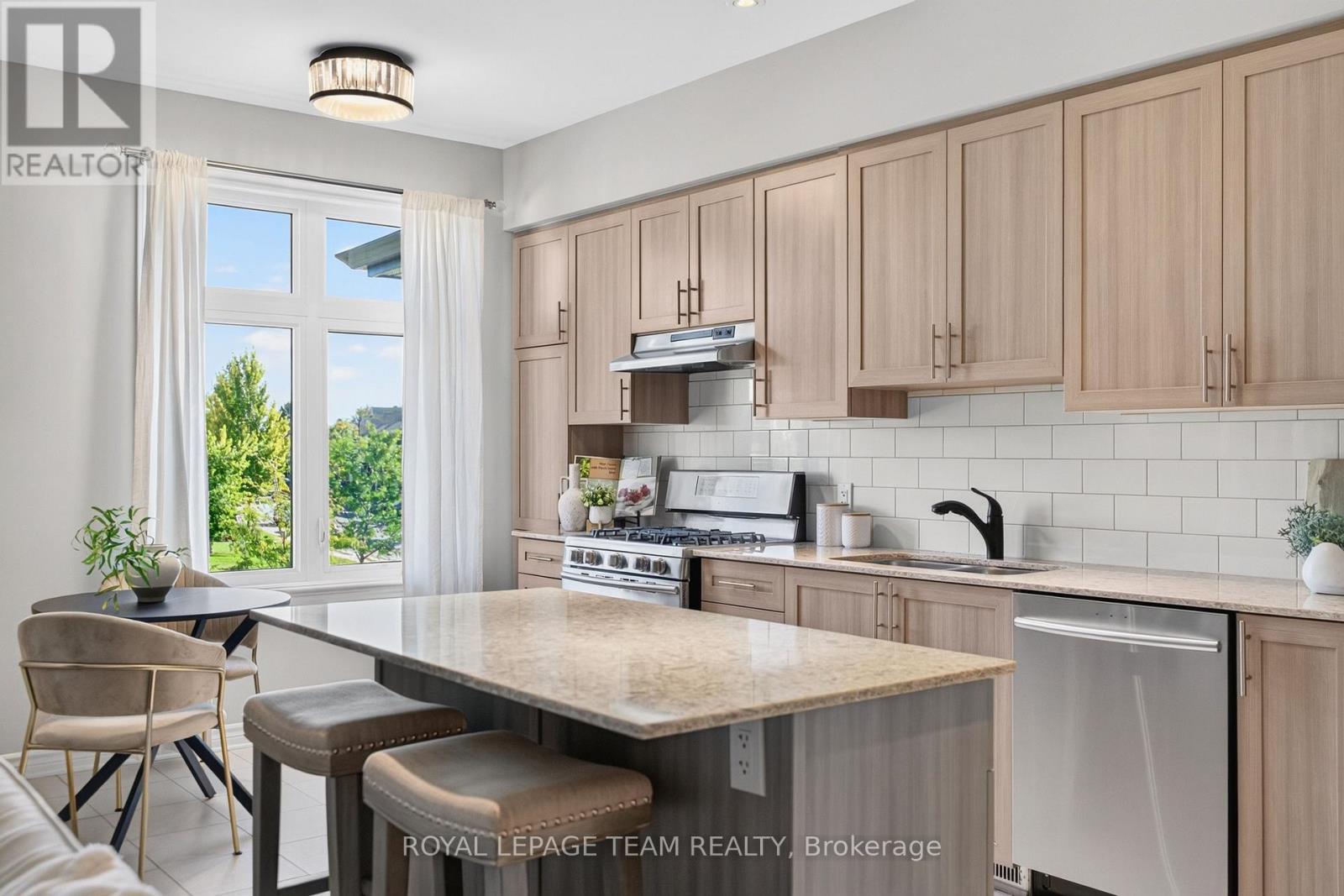 246 Leather Leaf Terrace Property Photo 19