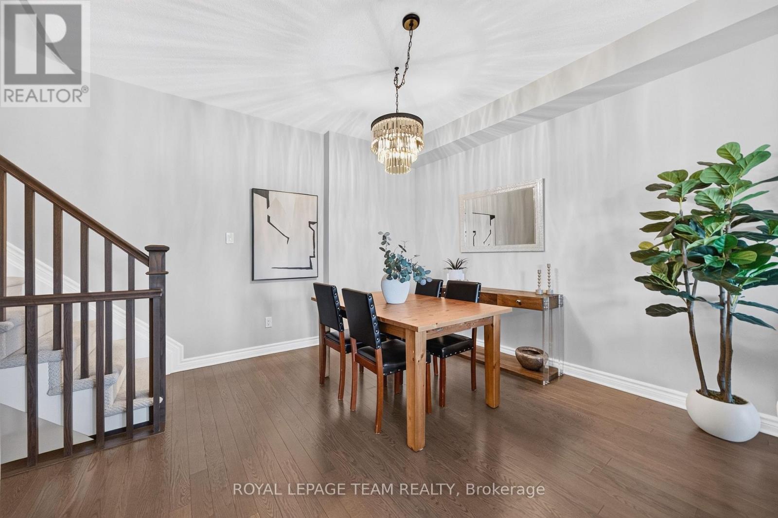 246 Leather Leaf Terrace Property Photo 30
