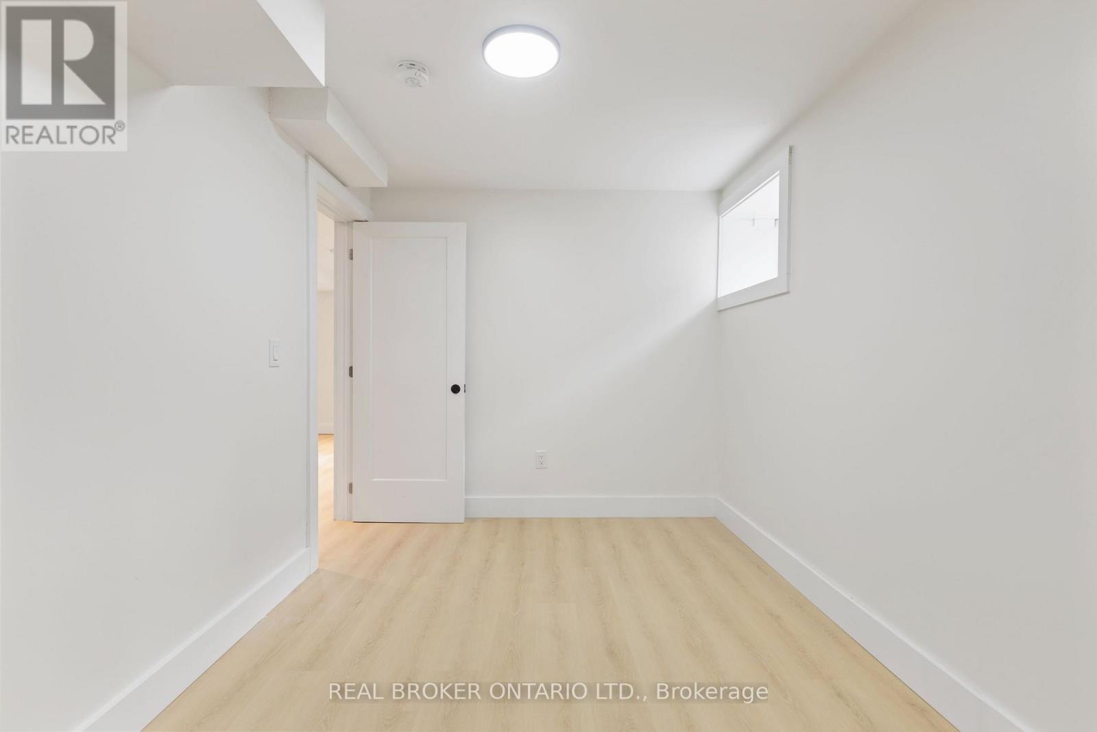 3 - 120 Thorold Road Property Photo 8