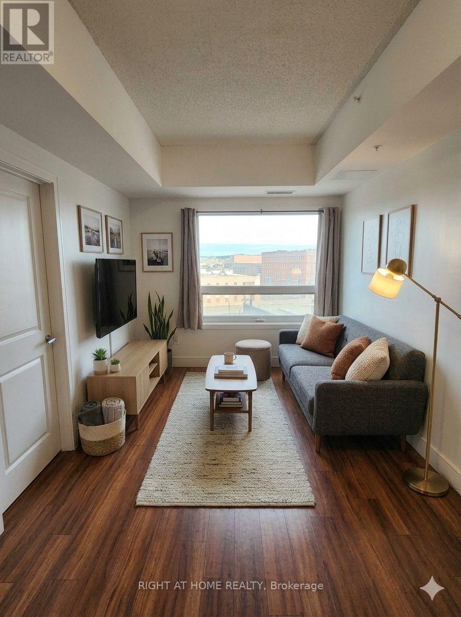 513 - 1 Wellington Street Property Photo 14