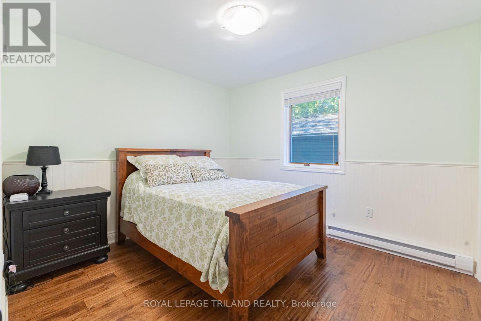 33 Forest Avenue Property Photo 26