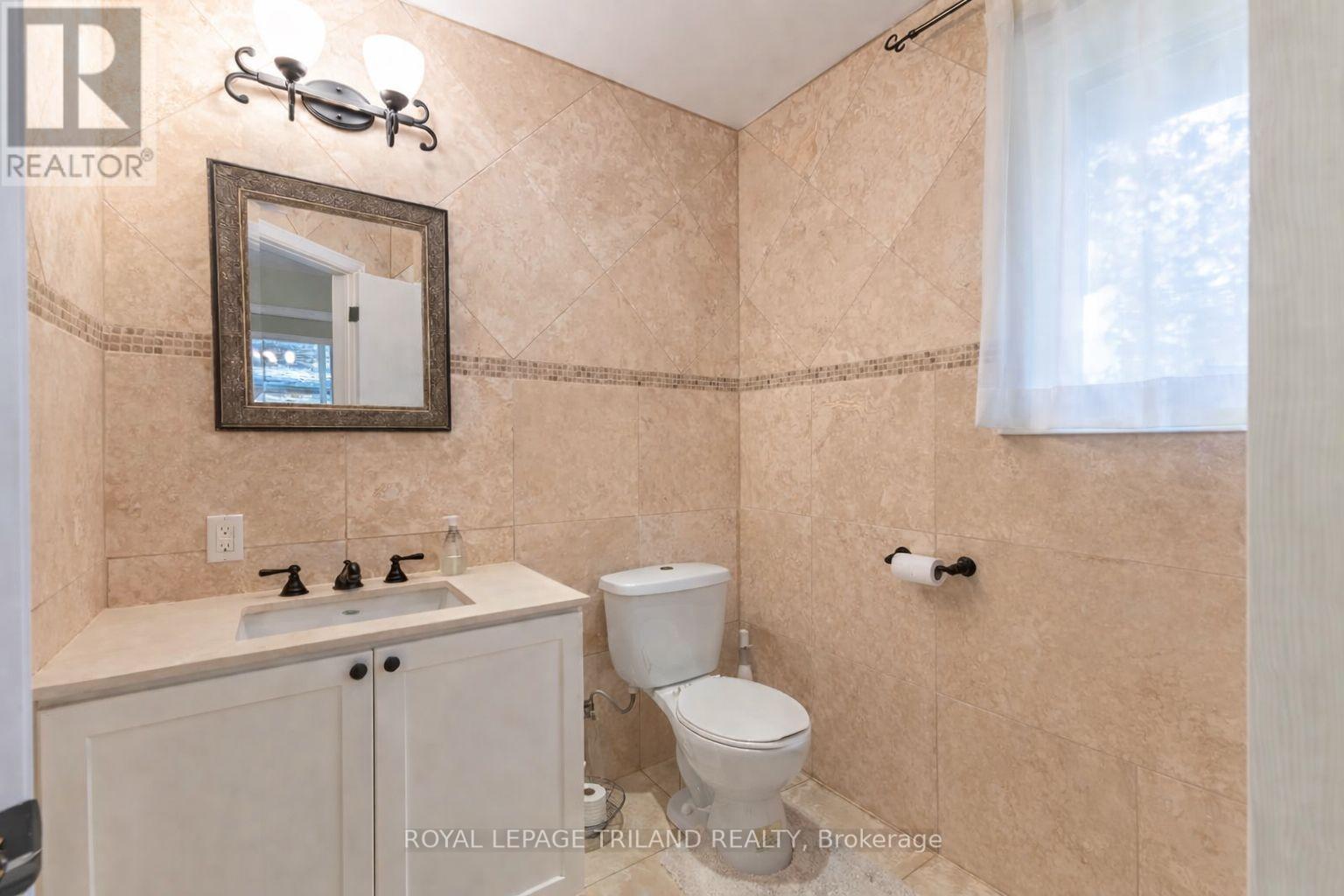 33 Forest Avenue Property Photo 33