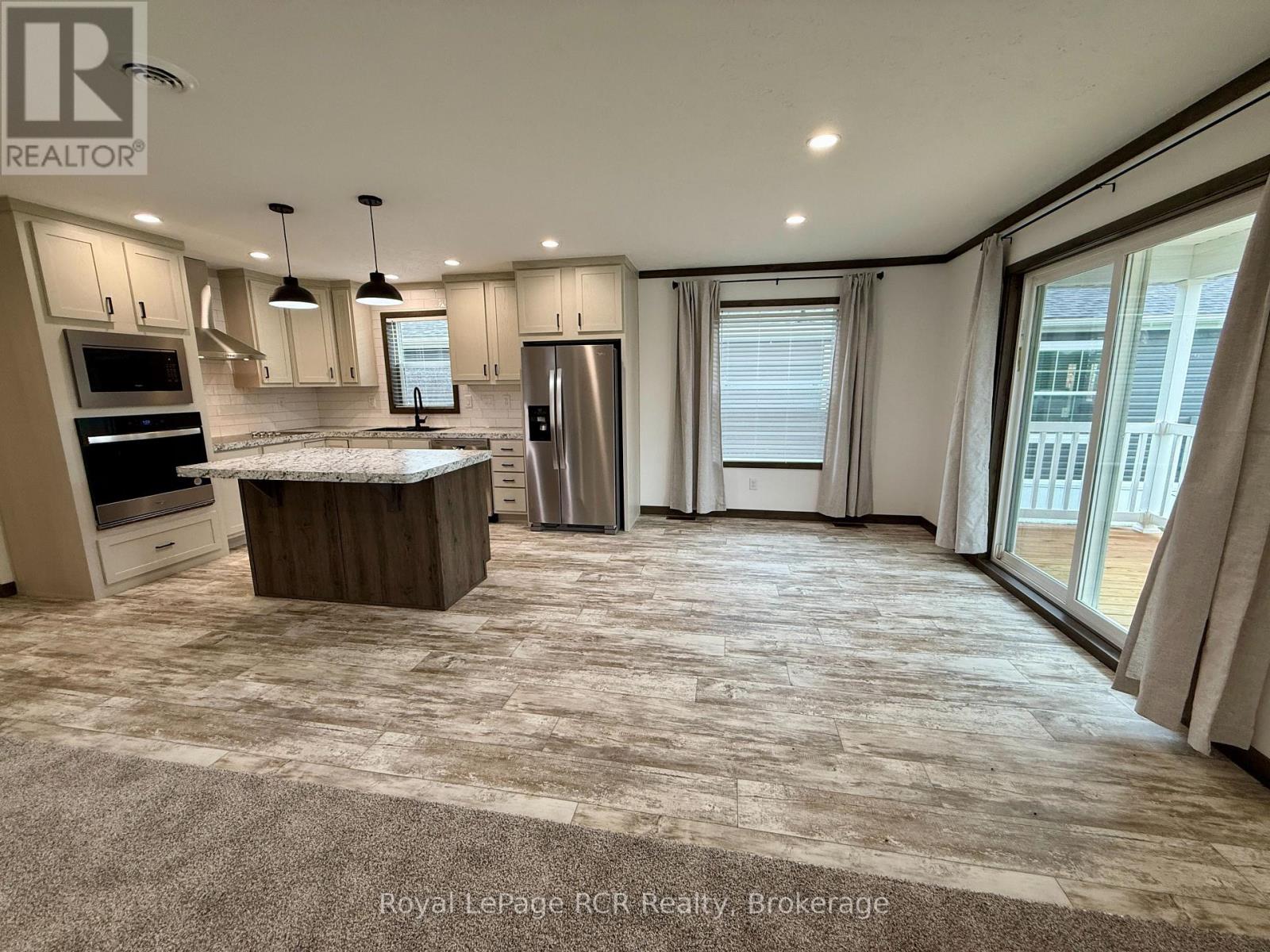 210 Spruce Drive Property Photo 18