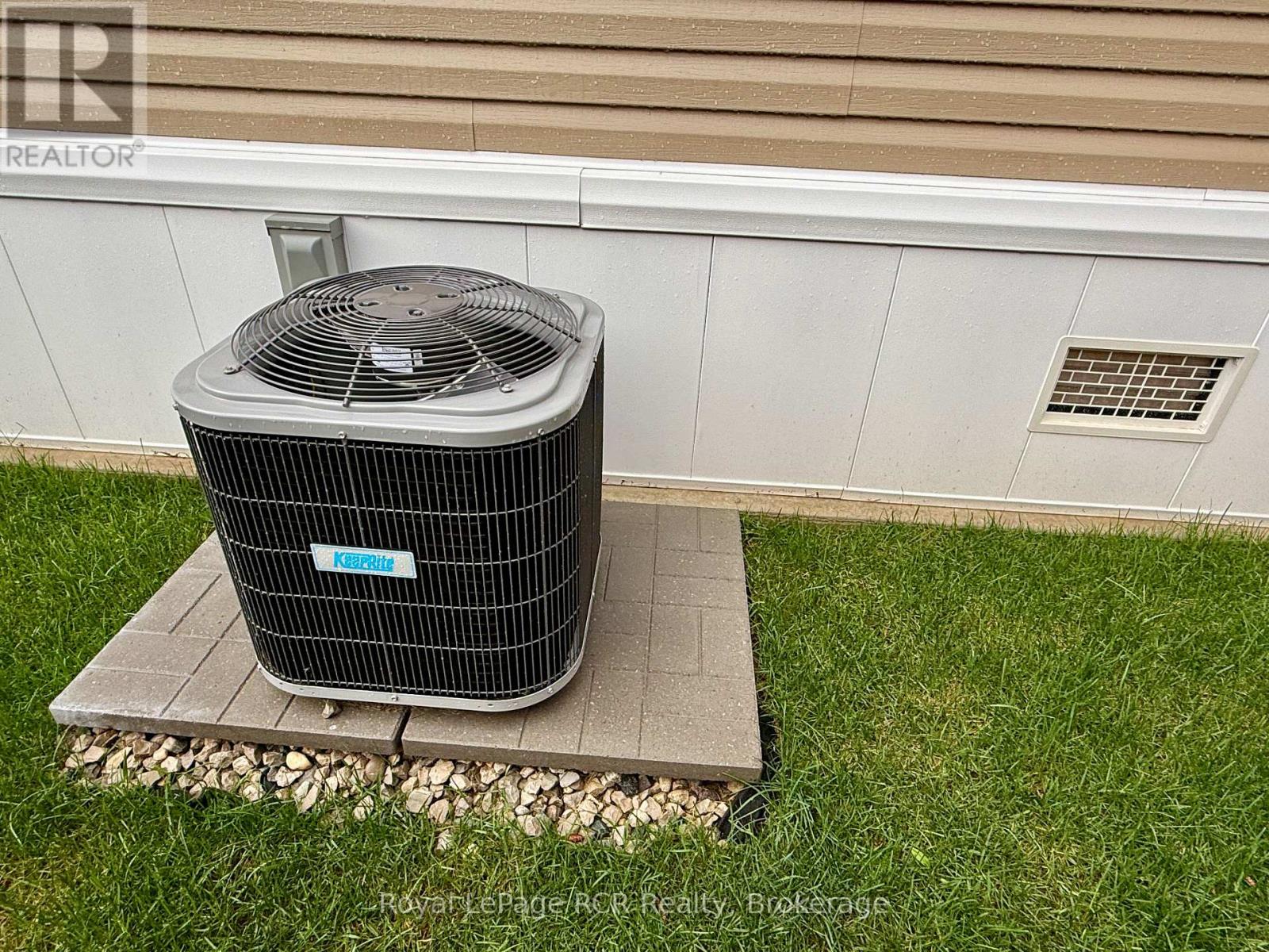 210 Spruce Drive Property Photo 33