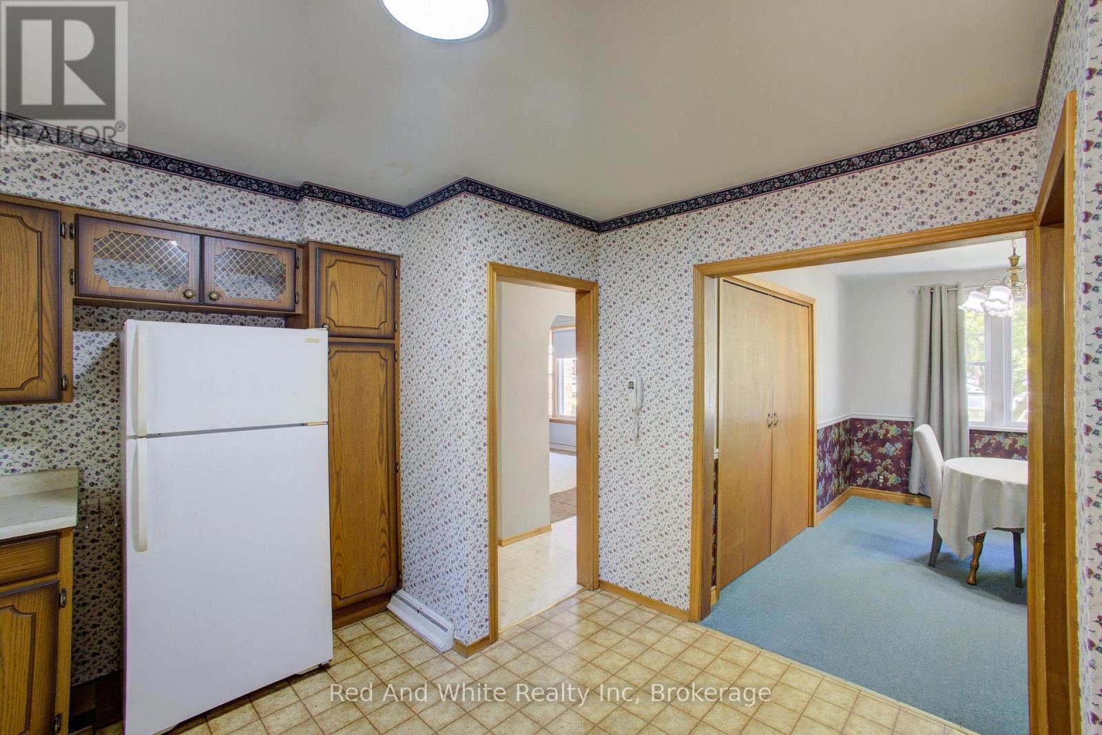 1203 Yonge Street S Property Photo 13