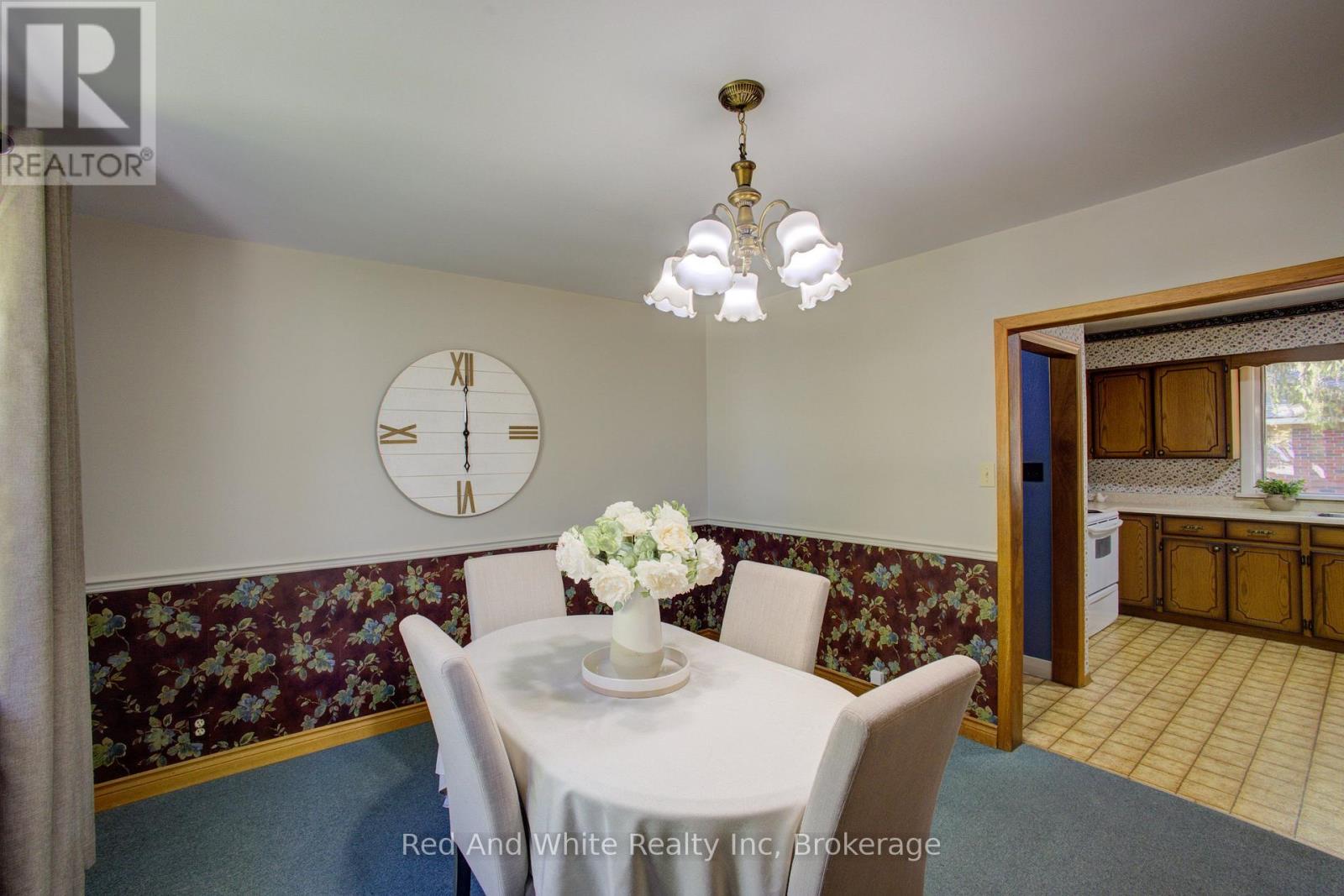 1203 Yonge Street S Property Photo 17