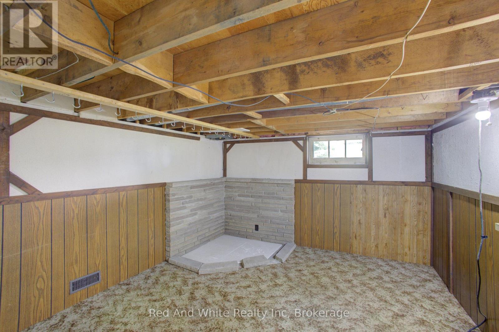 1203 Yonge Street S Property Photo 28
