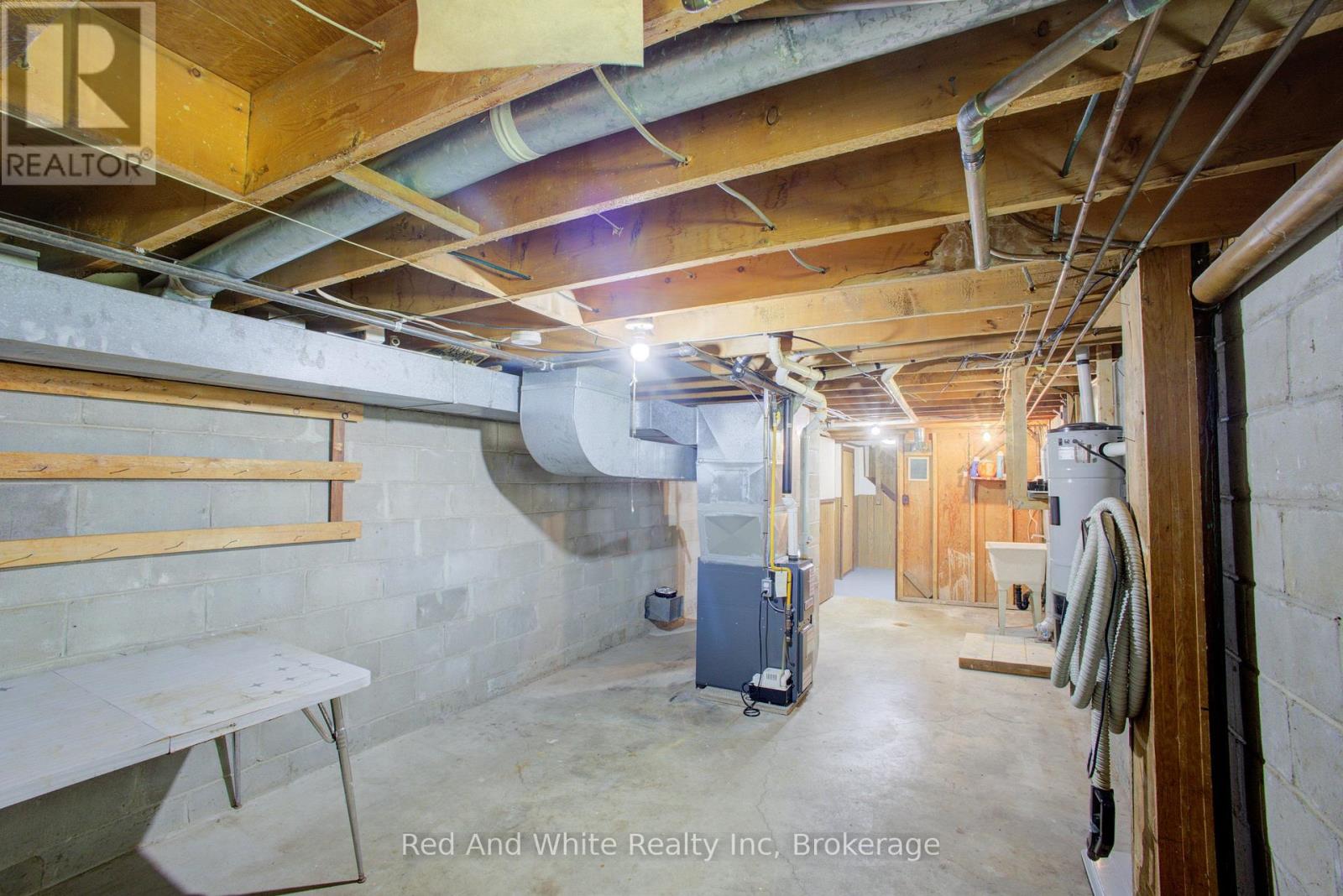 1203 Yonge Street S Property Photo 32