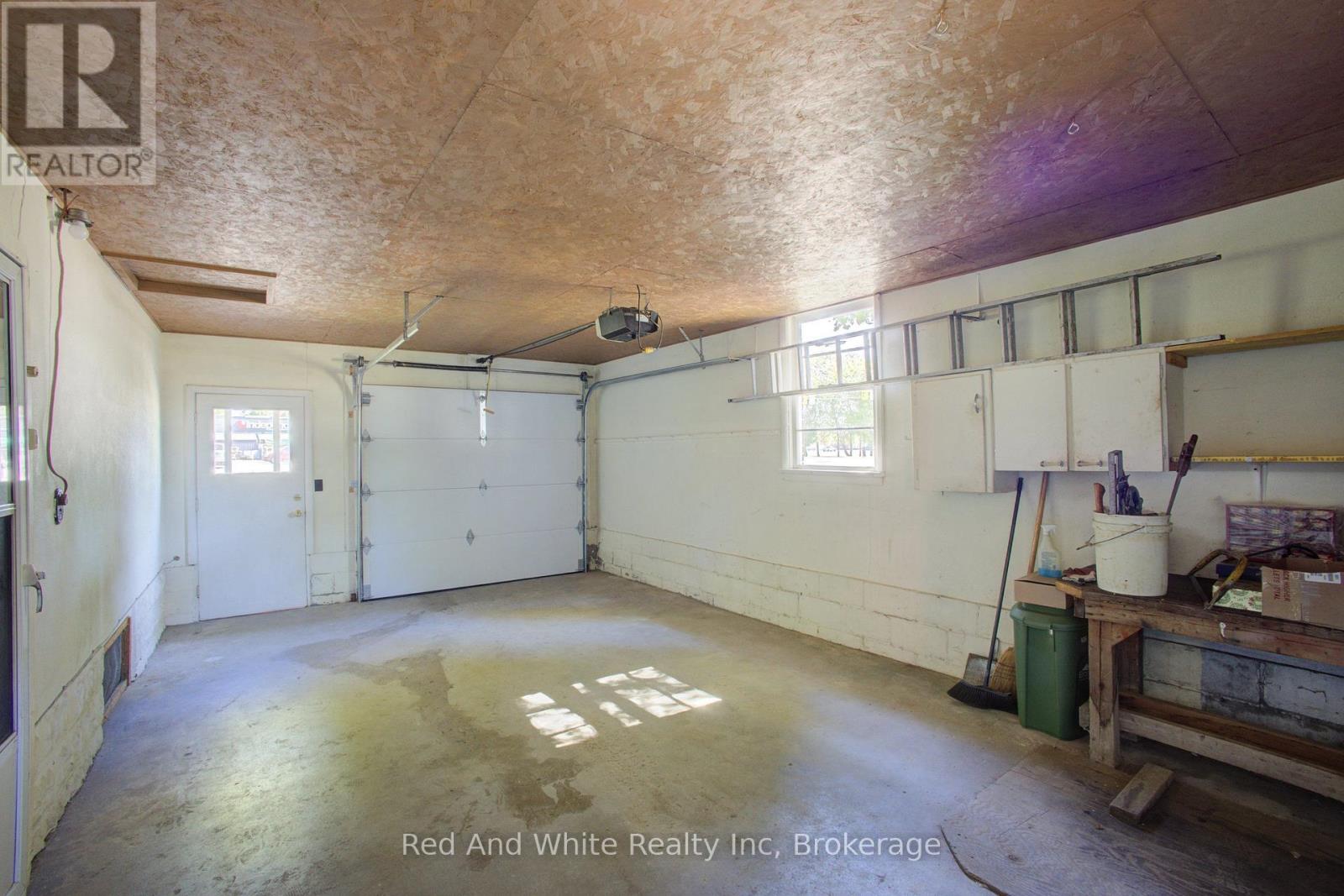 1203 Yonge Street S Property Photo 33