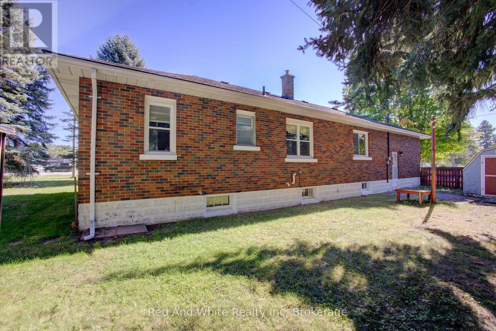1203 Yonge Street S Property Photo 37
