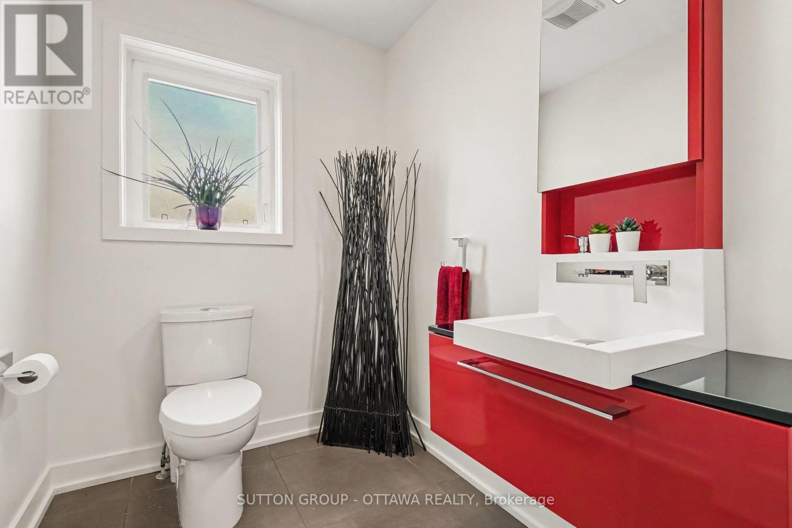 1343 Labrie Avenue Property Photo 12