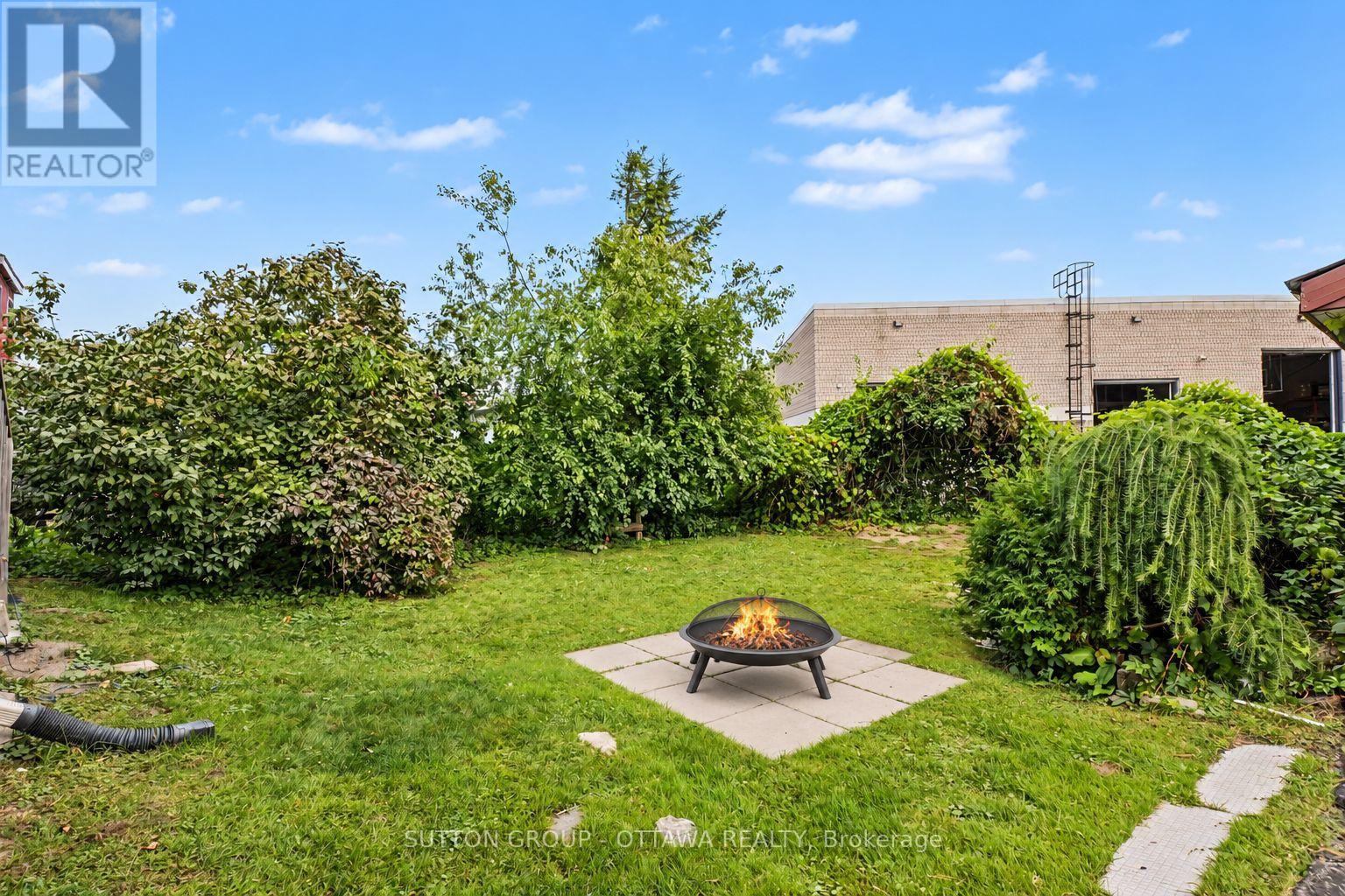 1343 Labrie Avenue Property Photo 18