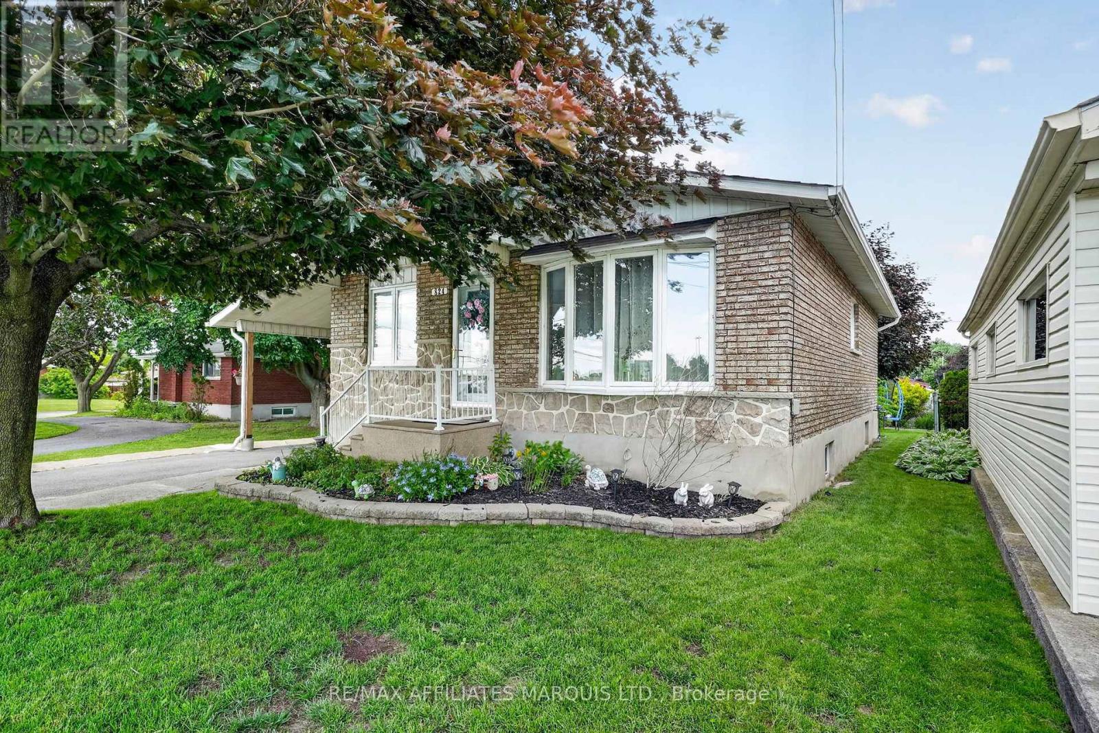 824 Alice Street Property Photo 4