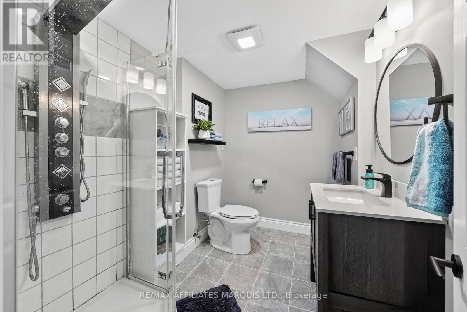 824 Alice Street Property Photo 32