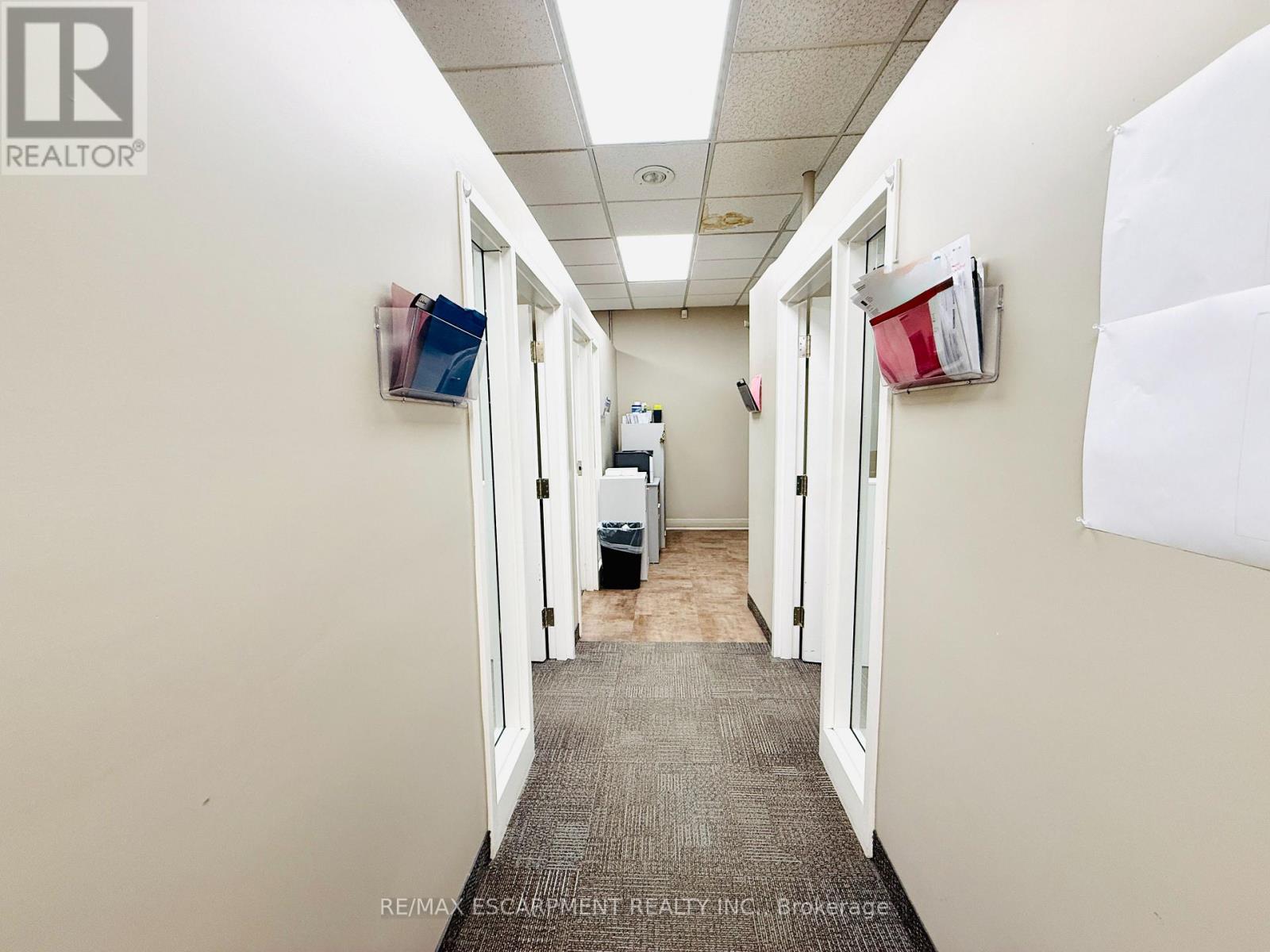 281 Queenston Road Property Photo 5